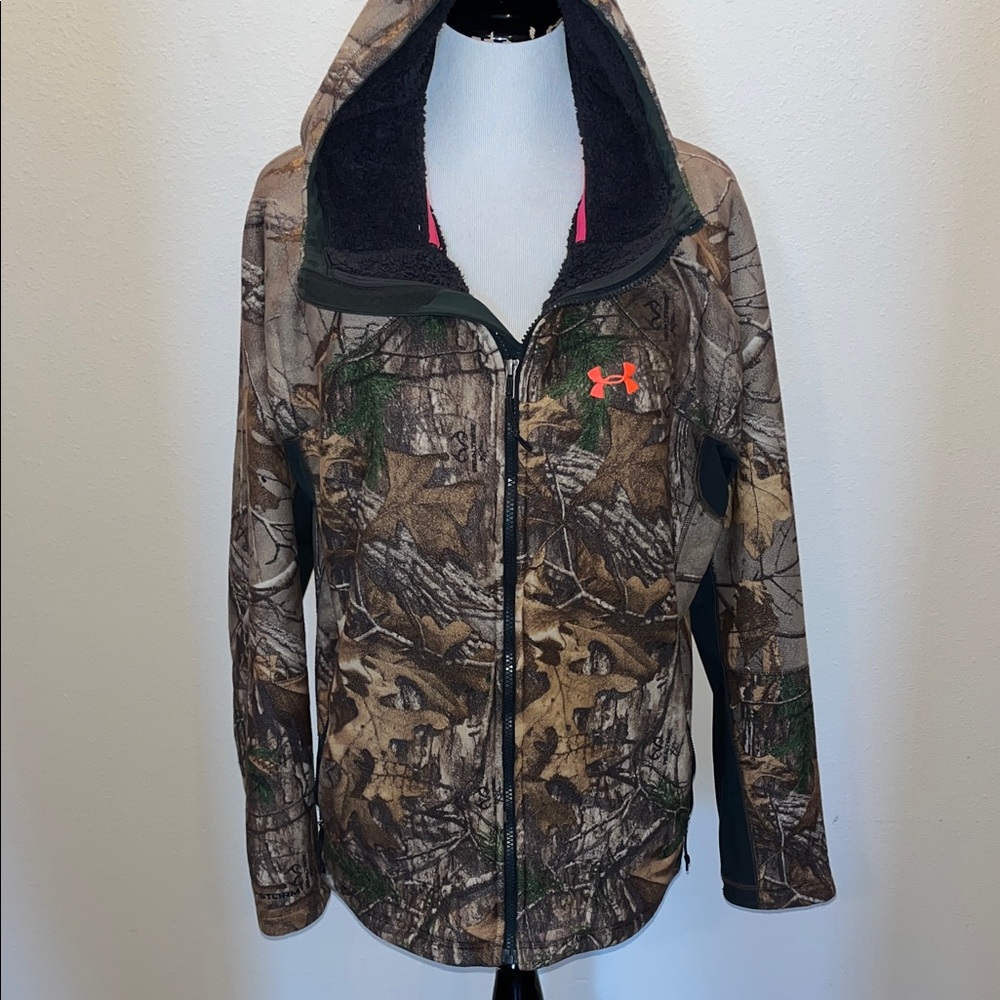 Women’s Under Armour fleece zip up jacket size XXL
